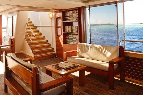 Riviera Travel, MV Yasawa Princess, Restaurant 4.jpg